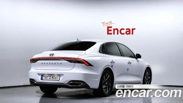 Hyundai The New Grandeur IG Hybrid 2022 Белый из Кореи, фото 3
