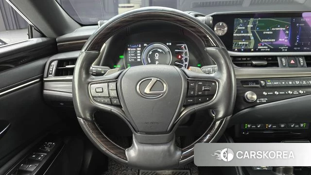 Lexus ES300h 7th generation 2020 Черный из Кореи, фото 3