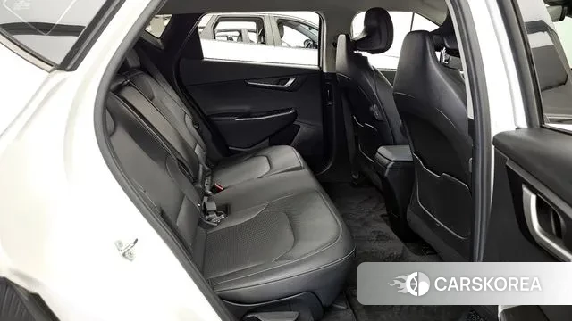 Kia EV6 2022 Белый из Кореи, фото 3