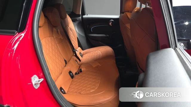 Mini Cooper 2024 Красный из Кореи, фото 3