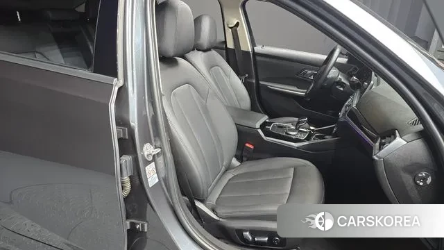 BMW 3 Series (G20) 2021 Серый из Кореи, фото 3