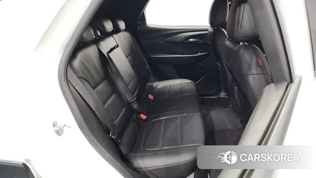 Chevrolet (GM Daewoo) Trailblazer 2022 Белый из Кореи, фото 3