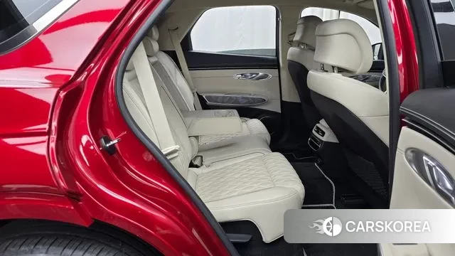 Genesis GV70 2024 Красный из Кореи, фото 3