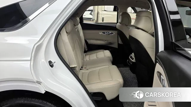 Genesis GV70 2023 Белый из Кореи, фото 3