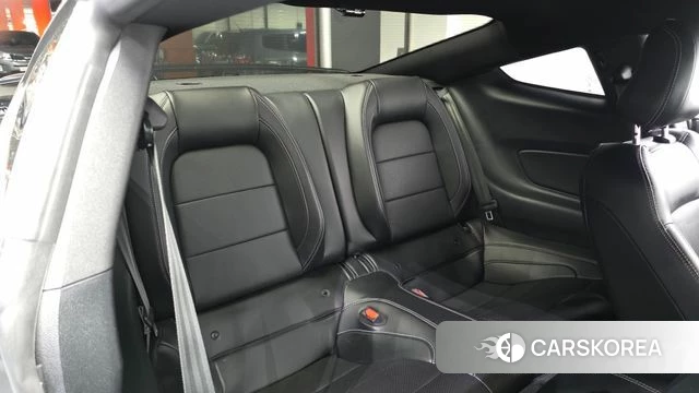 Ford Mustang 2022 Черный из Кореи, фото 3