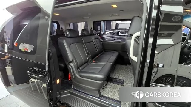 Hyundai Staria 2022 Черный из Кореи, фото 3