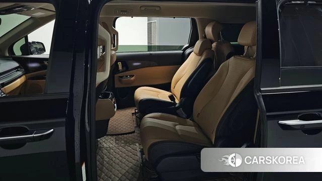 Kia Carnival 4th generation 2022 Черный из Кореи, фото 3