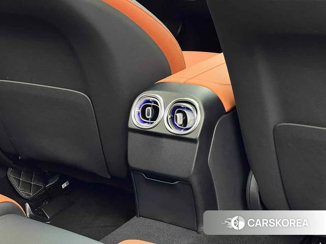 Mercedes-Benz Class C 2024 Белый из Китая, фото 3