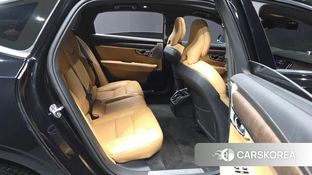 Volvo S90 2022 Черный из Кореи, фото 3
