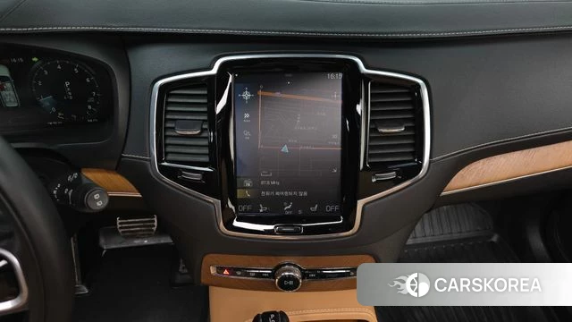 Volvo XC90 second Generation 2018 Черный из Кореи, фото 3