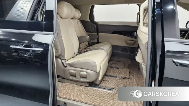 Kia The New Carnival 4th Generation 2023 Черный из Кореи, фото 3