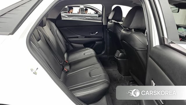 Hyundai Avante (CN7) 2021 Белый из Кореи, фото 3