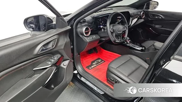 Chevrolet (GM Daewoo) Trax Crossover 2023 Черный из Кореи, фото 3