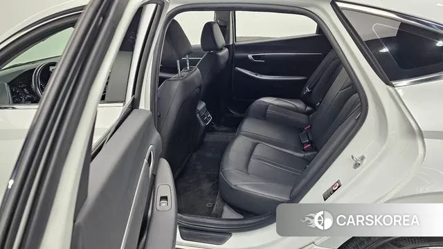 Hyundai Sonata (DN8) 2022 Белый из Кореи, фото 3