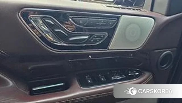 Lincoln Navigator 4th generation 2020 Черный из Кореи, фото 3