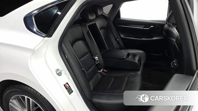 Hyundai Grandeur IG 2018 Белый из Кореи, фото 3