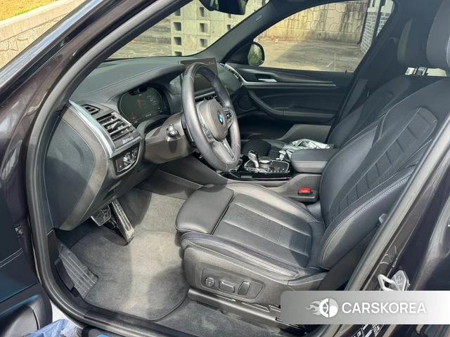 BMW X3 (G01) 2023 Черный из Кореи, фото 3