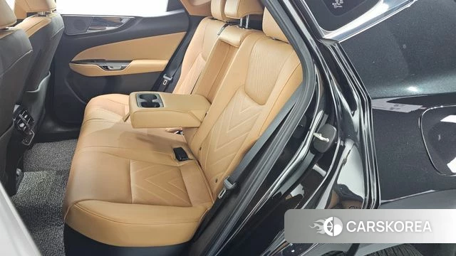 Lexus NX350h Second generation 2023 Черный из Кореи, фото 3