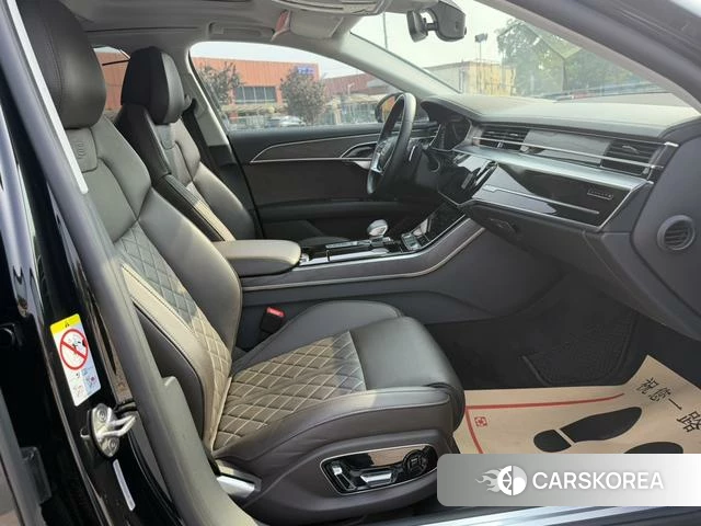 Audi A8 2021 Черный из Китая, фото 3