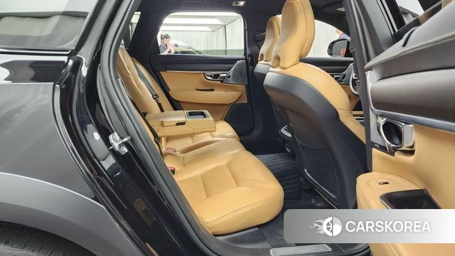 Volvo V90 Cross-Country 2019 Черный из Кореи, фото 3