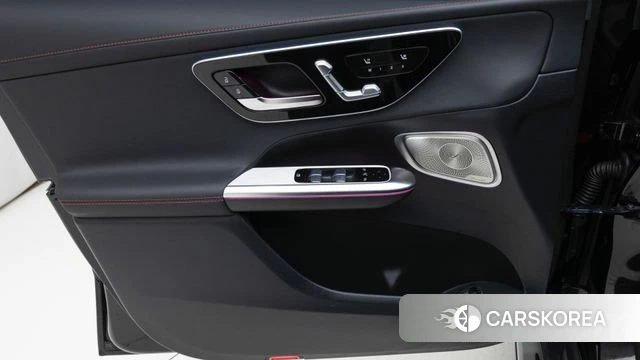 Mercedes-Benz GLC-Class X254 2025 Черный из Кореи, фото 3
