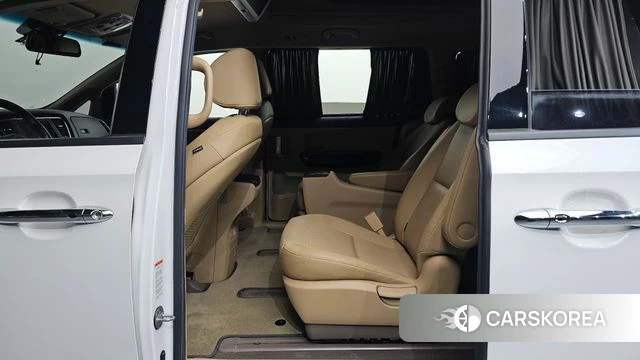 Kia The New Carnival 2019 Белый из Кореи, фото 3