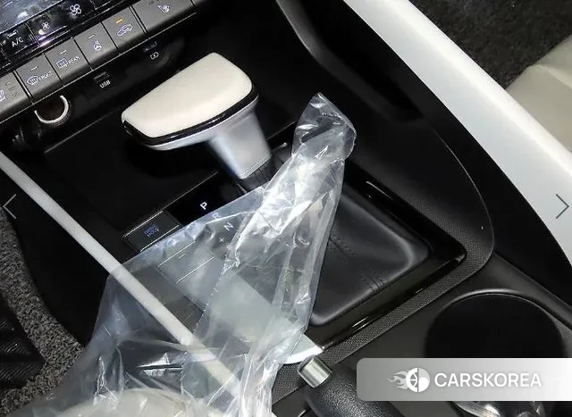 Hyundai Avante (CN7) 2020 Серебристо-серый из Кореи, фото 3