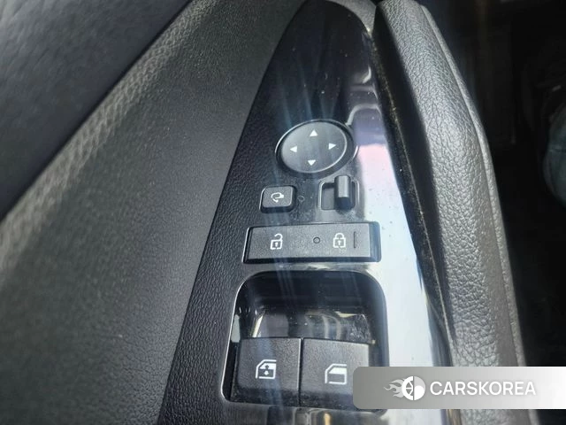 Kia Sportage 5th Generation 2022 Черный из Кореи, фото 3