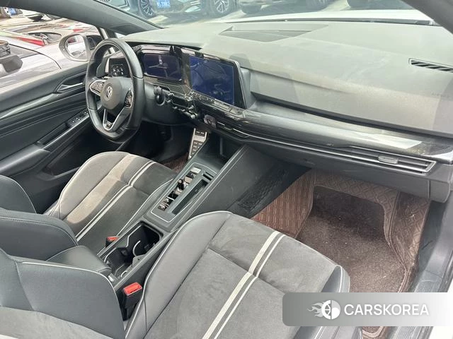 Volkswagen Golf 2021 Белый из Китая, фото 3