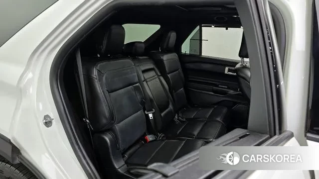 Ford Explorer 6th Generation 2020 Белый из Кореи, фото 3