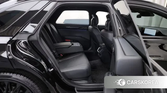 Hyundai Grandeur (GN7) 2023 Черный из Кореи, фото 3