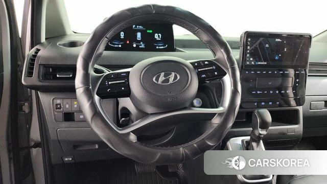 Hyundai Staria 2023 Серебряный из Кореи, фото 3