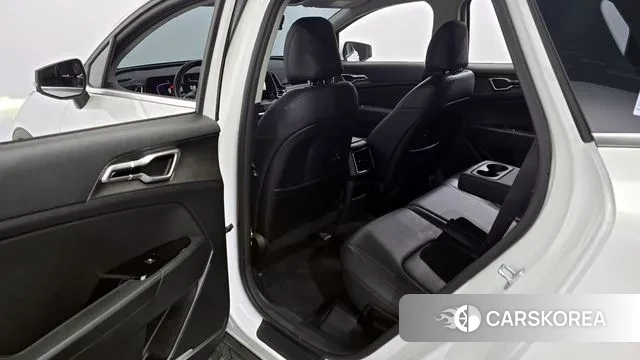 Kia Sportage 5th Generation 2022 Белый из Кореи, фото 3