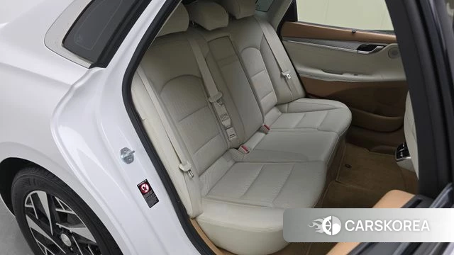 Hyundai The New Grandeur IG Hybrid 2022 Белый из Кореи, фото 3