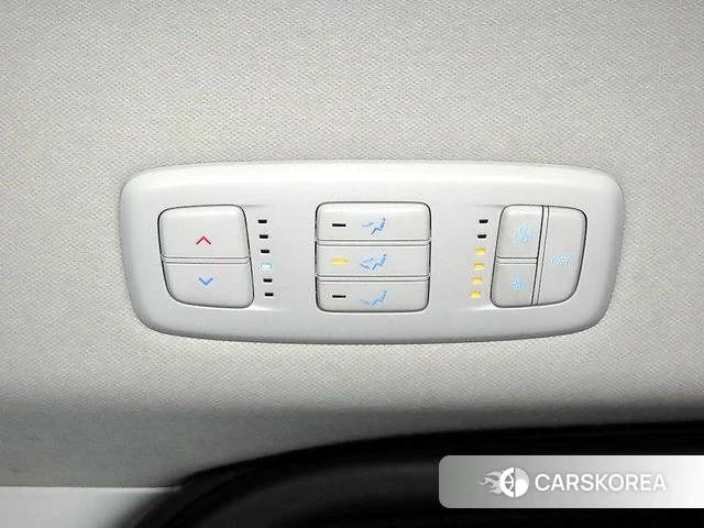 Hyundai Staria 2021 Серебряный из Кореи, фото 3