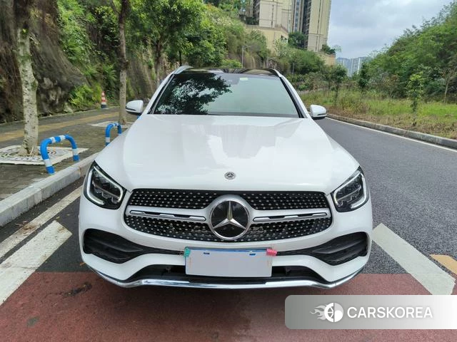 Mercedes-Benz GLC 2022 Белый из Китая, фото 3