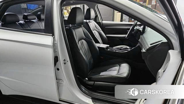 Hyundai Sonata (DN8) 2022 Белый из Кореи, фото 3