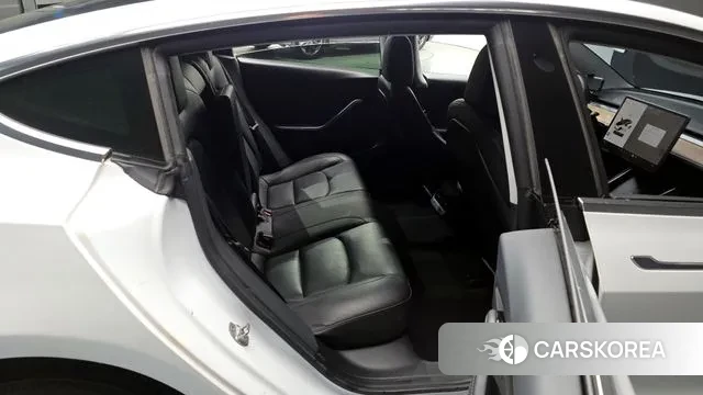 Tesla Model 3 2020 Белый из Кореи, фото 3