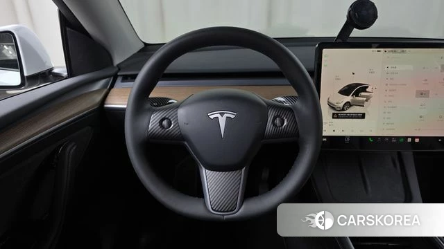 Tesla Model Y 2024 Белый из Кореи, фото 3