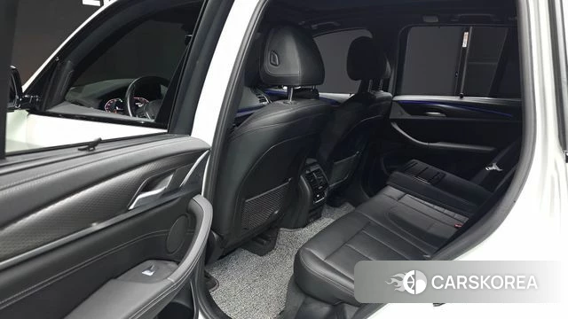 BMW X3 (G01) 2024 Белый из Кореи, фото 3
