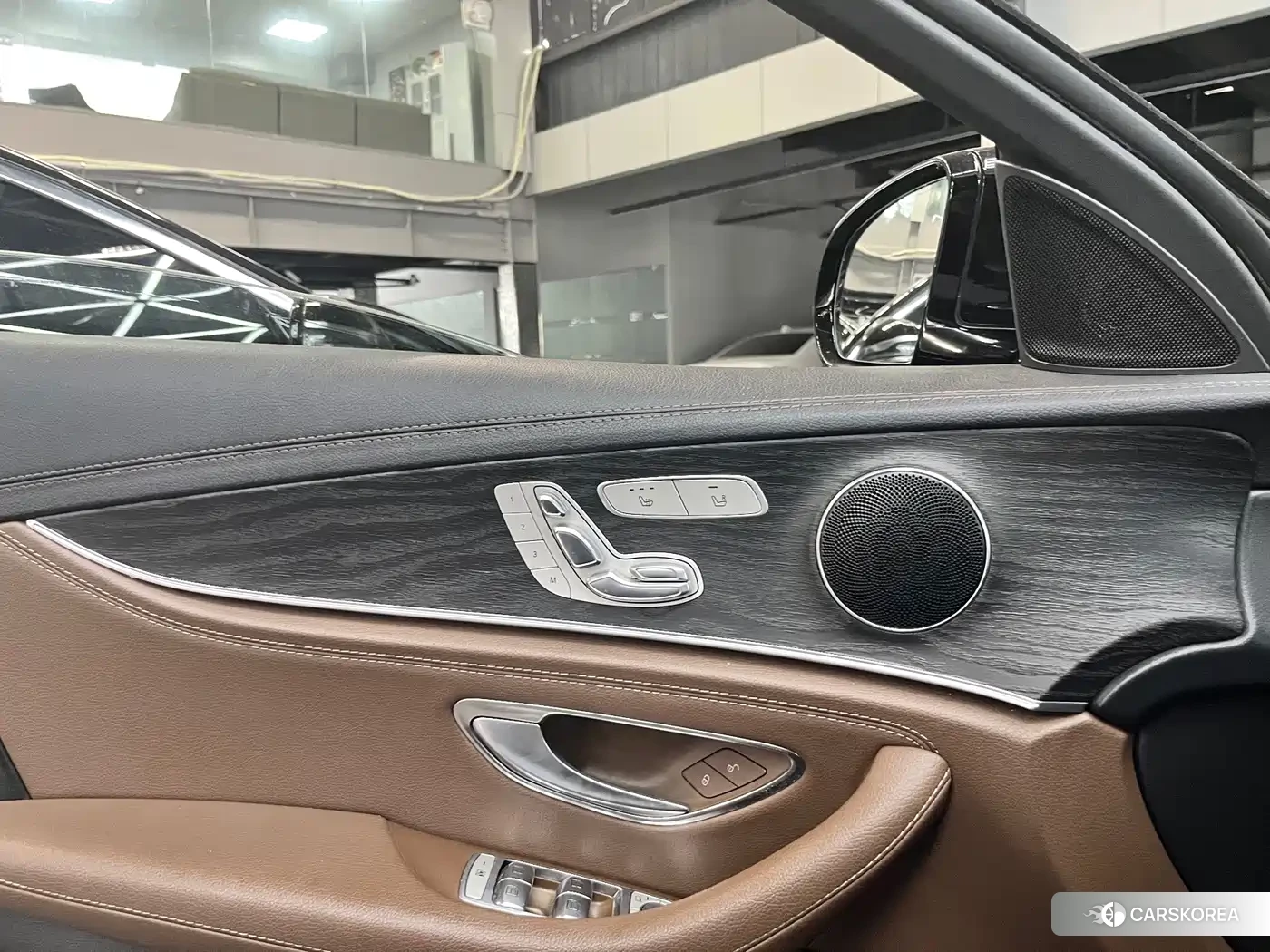 Mercedes-Benz E-Class 2021 Черный из Китая, фото 3