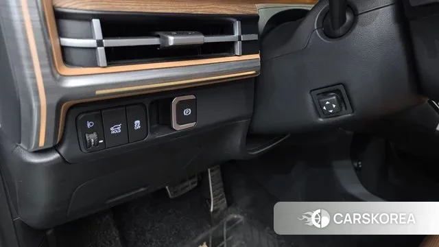 Hyundai Santa Fe (MX5) 2023 Белый из Кореи, фото 3