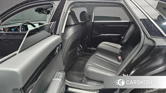 Hyundai Grandeur (GN7) 2023 Черный из Кореи, фото 3