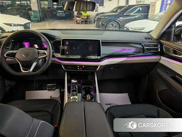 Volkswagen Tourang 2021 Темно-серый из Китая, фото 3