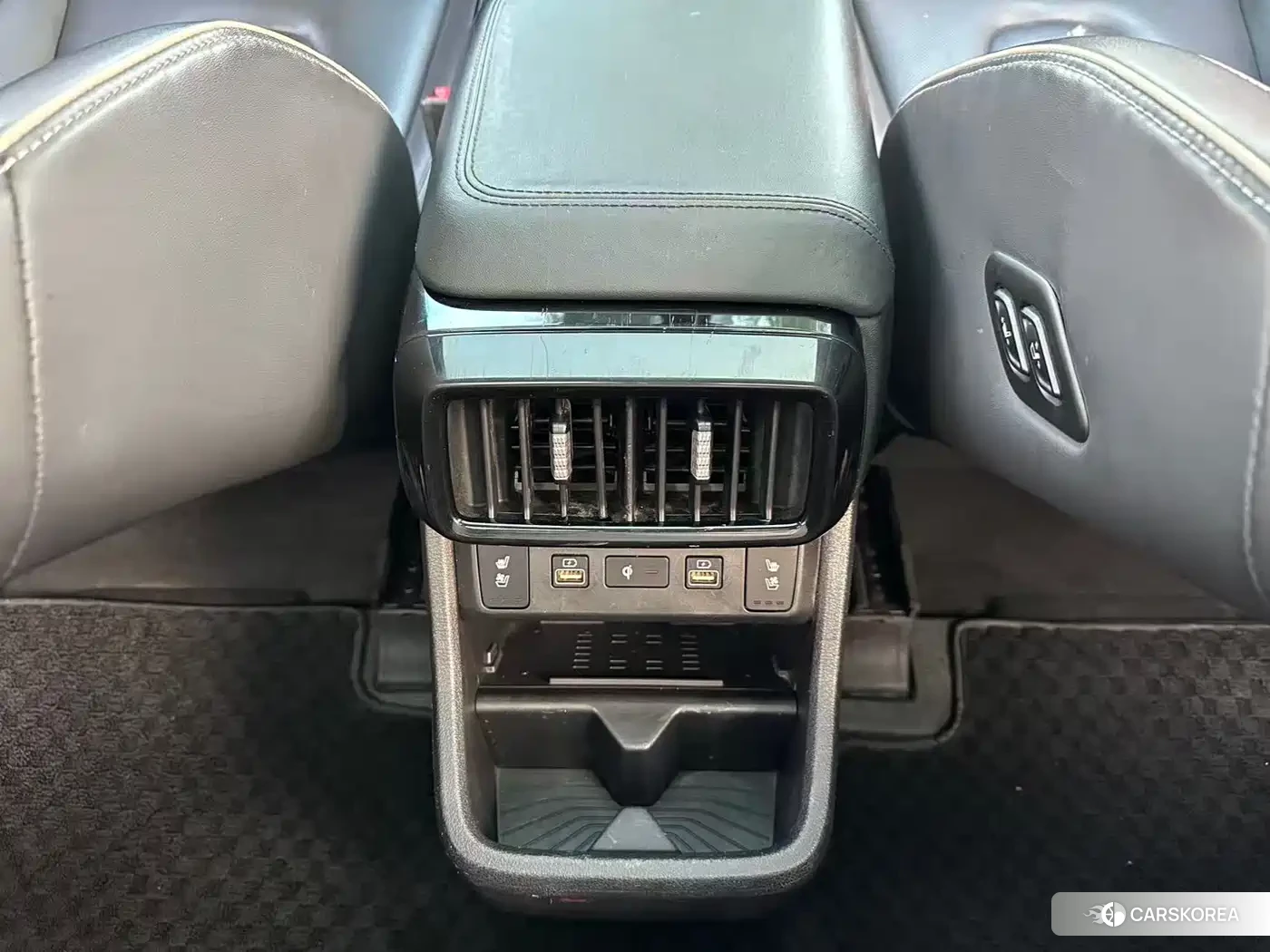Hyundai Kustu 2022 Silver/gray из Китая, фото 3