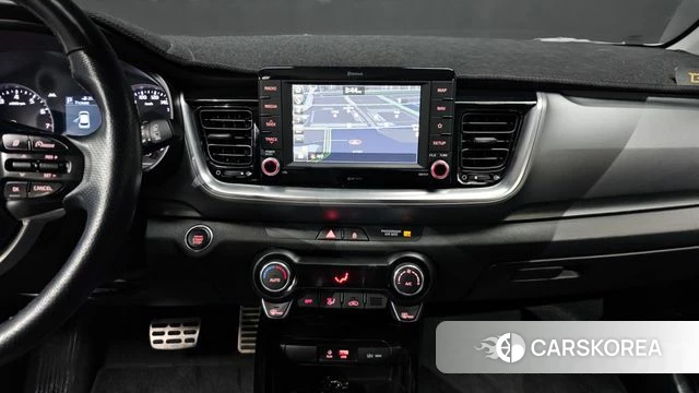 Kia Stonic 2019 Белый из Кореи, фото 3