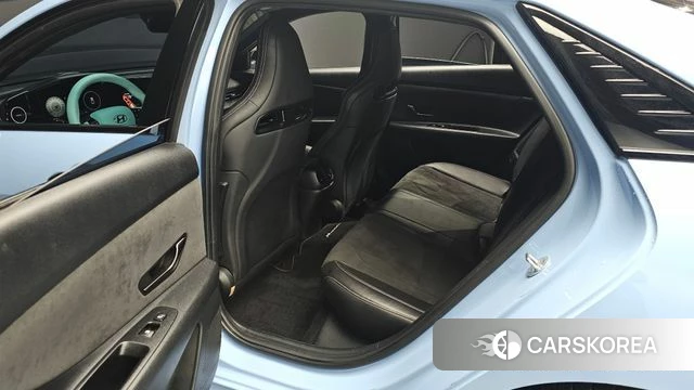 Hyundai Avante (CN7) 2022 Небесно-голубой из Кореи, фото 3