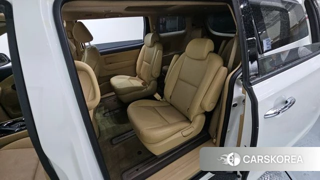 Kia The New Carnival 2018 Белый из Кореи, фото 3