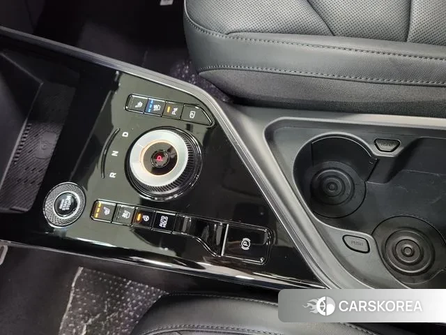 Kia Di Ol Nu Niro 2022 Белый из Кореи, фото 3