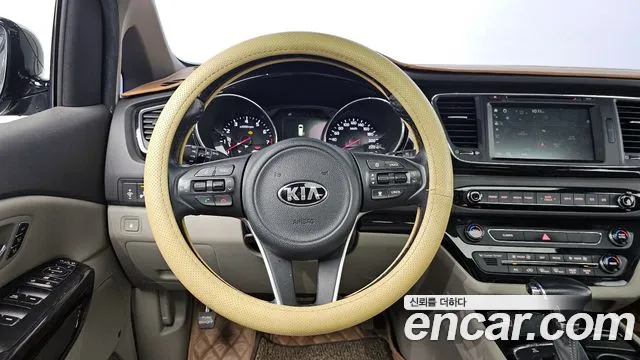 Kia All New Carnival 2018 Серый из Кореи, фото 3